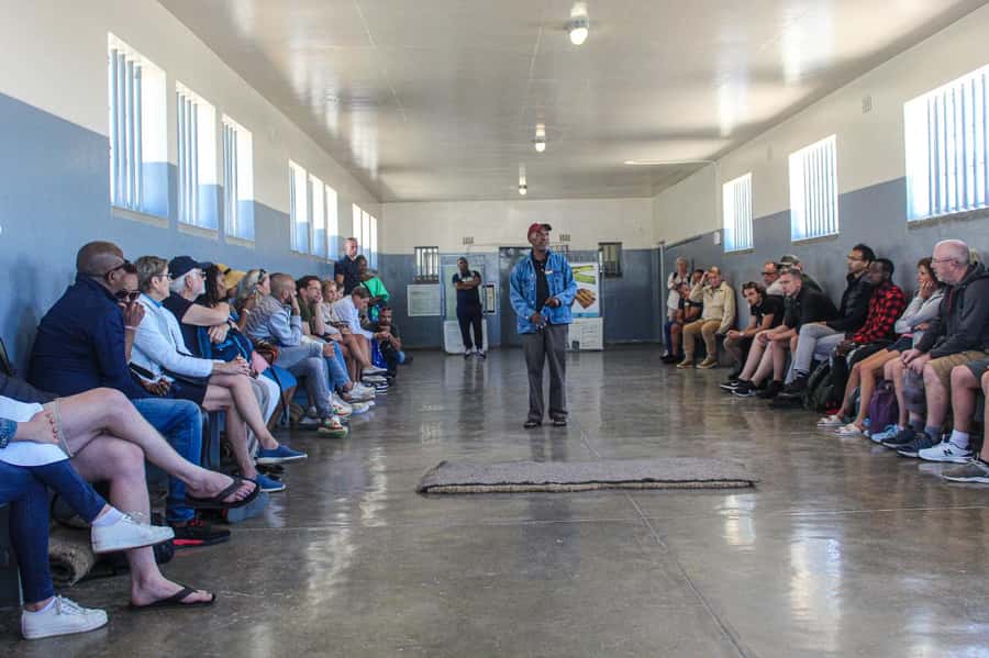 Cape Town: Robben Island ferry ticket plus Guided Tour - Booking advice before you pay