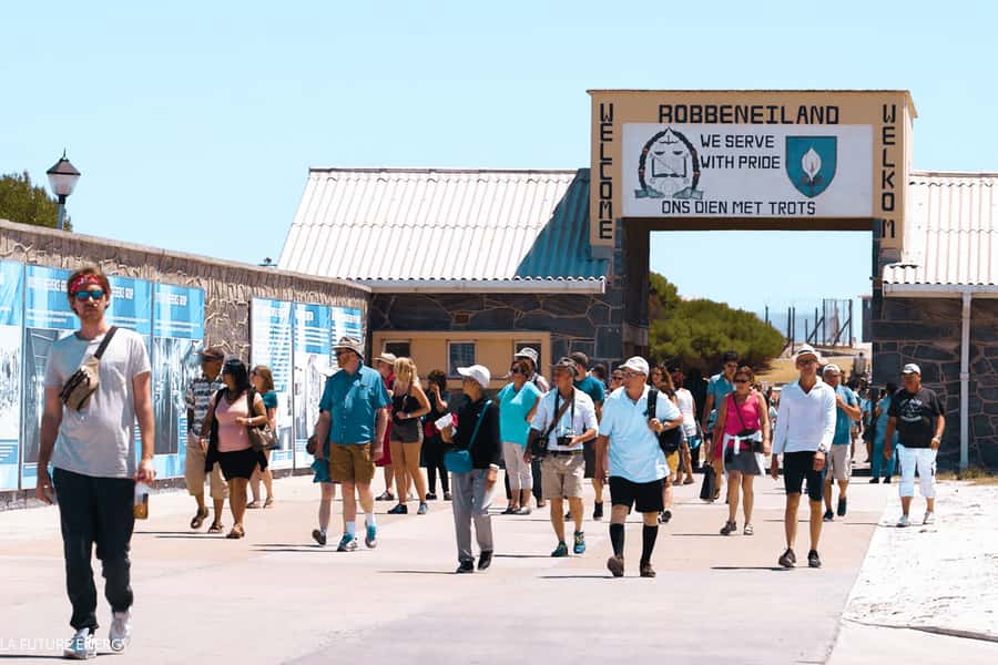 Cape Town: Robben Island Ferry Tour with 1-Way Hotel Pickup - The 45-minute ferry crossing