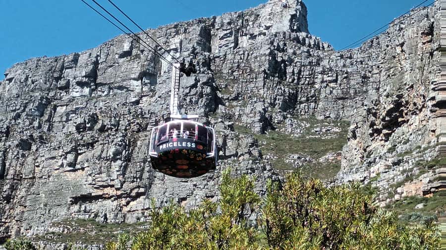 Cape Town: Robben Island plus Table Mountain Tickets - Two hours on the summit