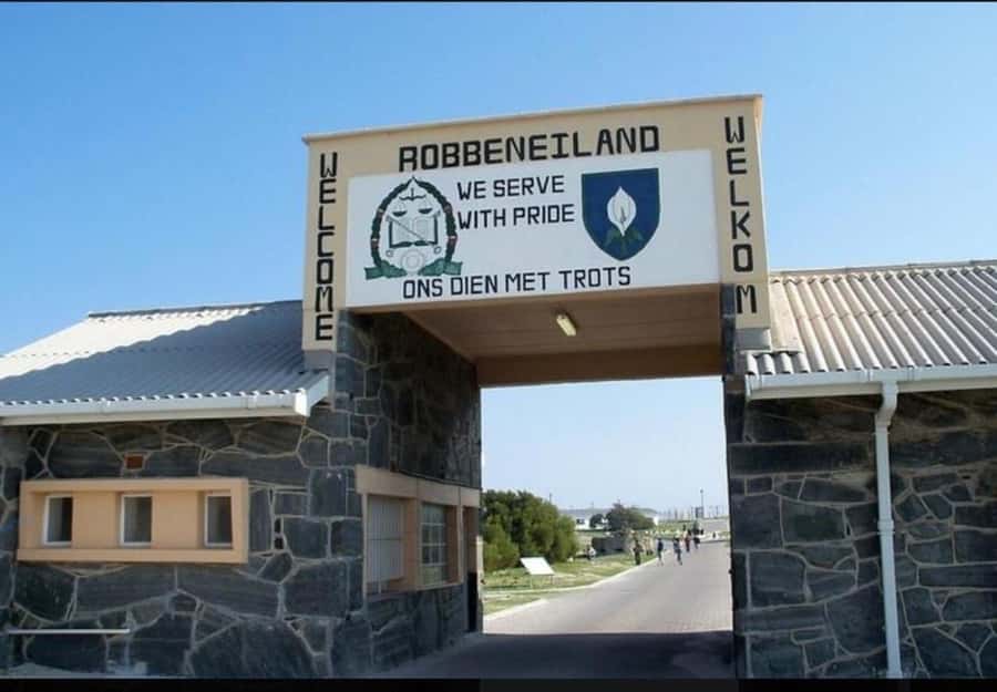 Cape Town: Robben Island Tour Including all Entry Tickets. - The 30-minute ferry to Robben Island