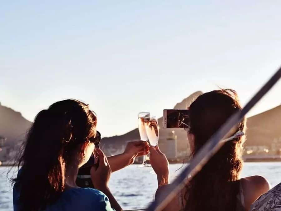 Cape Town: Sunset Champagne Cruise - The first views across Table Bay