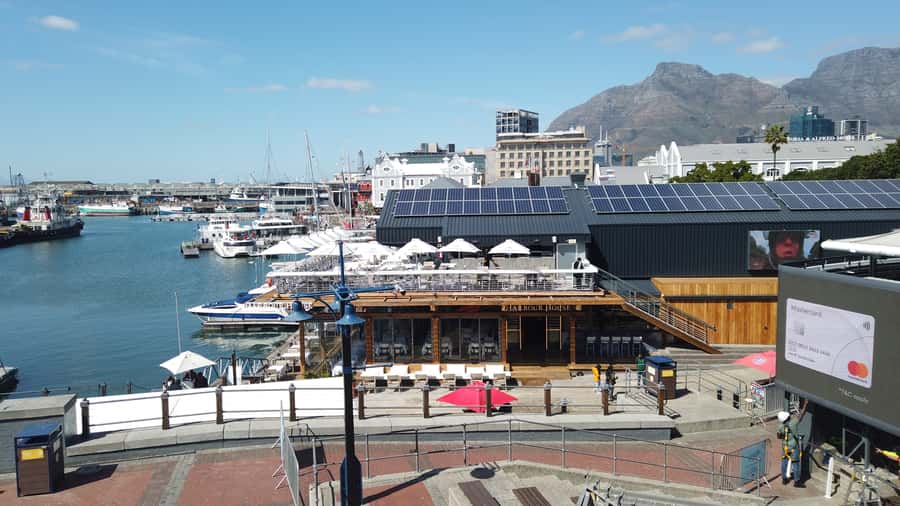 Cape Town: Table Mountain and Robben Island Tour - The island bus and prison visit