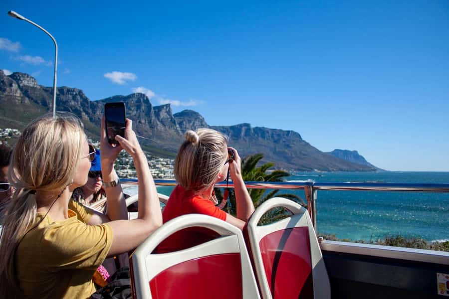 Cape Town: Table Mountain Cable Car, Hop-On Hop-Off Bus Tour - Bo-Kaap and the city walking tours