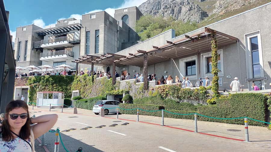 Cape Town: Table Mountain Cable Car Ticket - Toilets, shops, and general upkeep