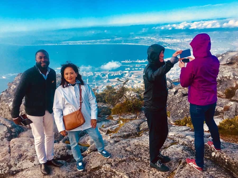 Cape Town: Table Mountain, Penguins & Cape Point Shared Tour - Bo-Kaap gives the morning a cultural start