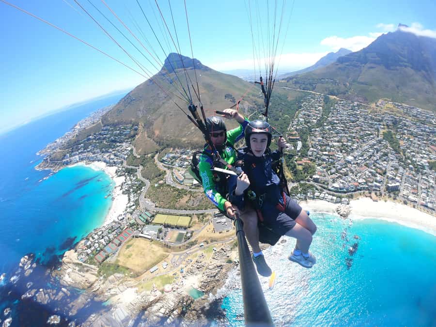 Cape Town: Tandem Paragliding with views of Table Mountain - What the 40-minute experience really includes