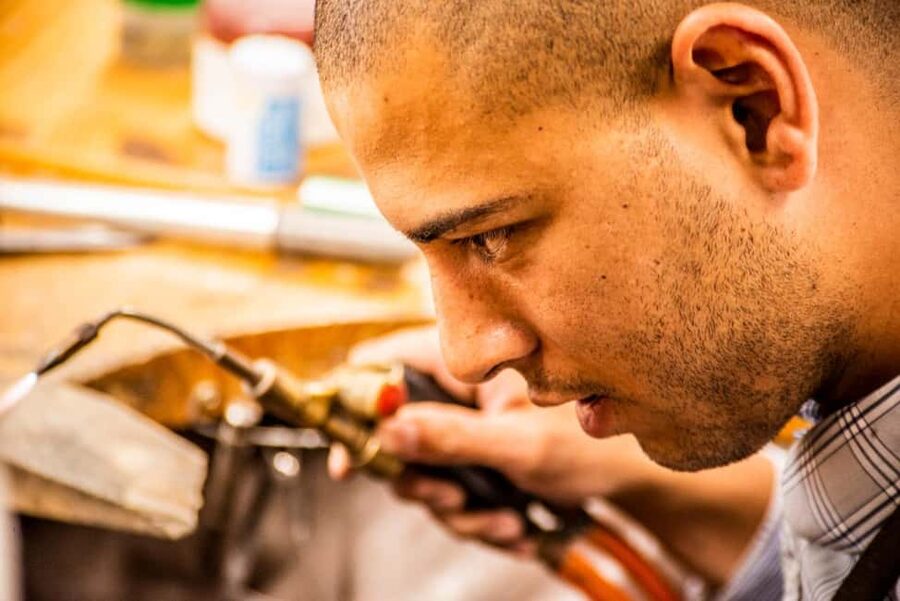 Cape Town: The Diamond Works Institute Sparkling Tour - Designing jewelry with CAD technology
