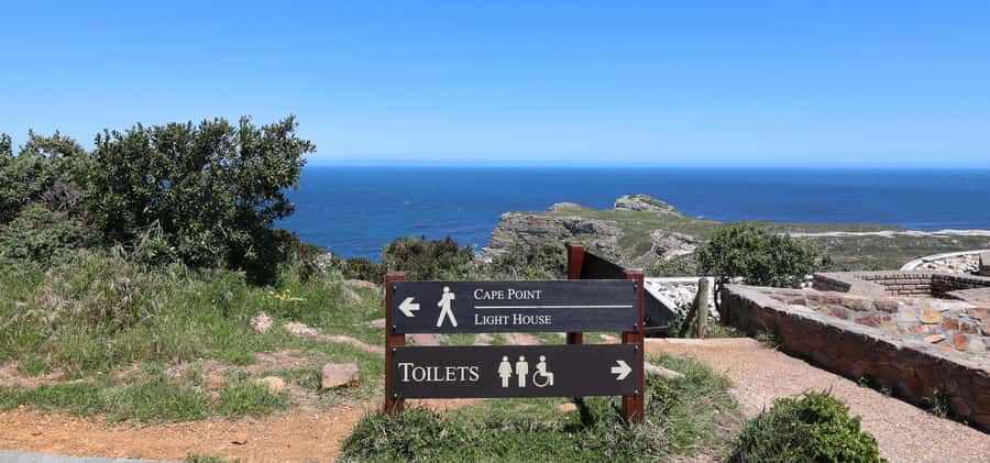 Cape Town: Tour Cape Point & Boulders Beach Penguin Day Trip - Boulders Beach and the African penguins