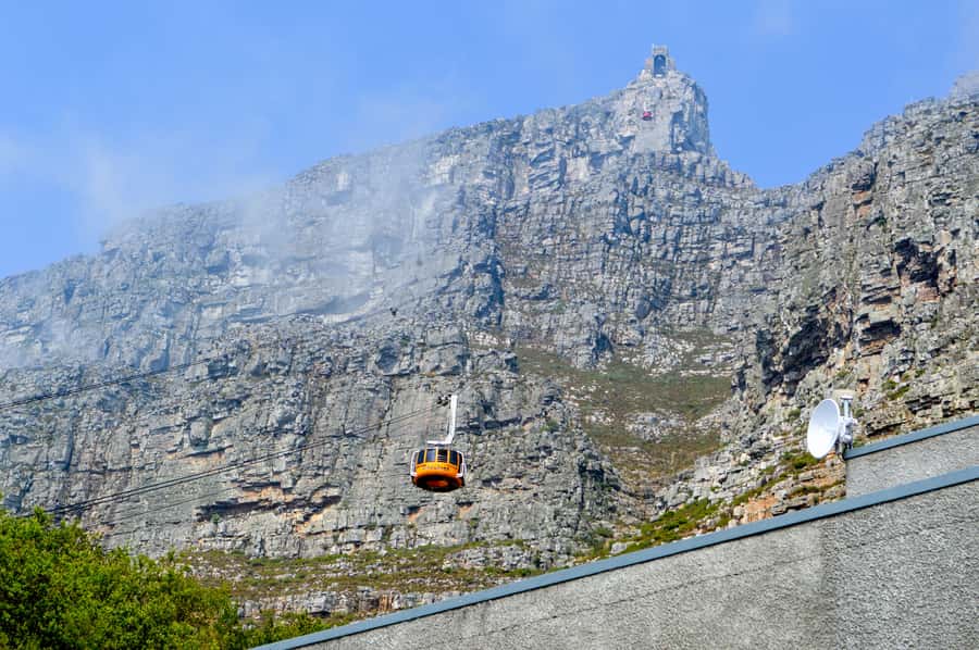Cape Town Uncovered : Half-Day City Tour and Table Mountain - Table Mountain: the essential first stop