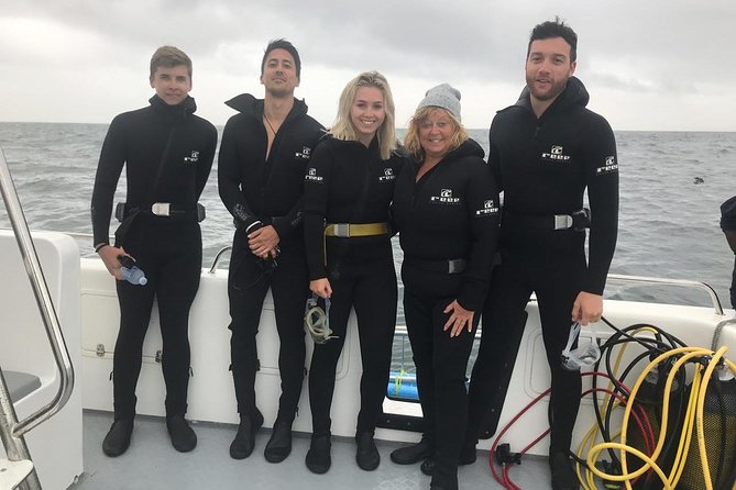 CapeTown: Shark Cage Diving Experience with Scuba - The safety briefing and getting into the cage