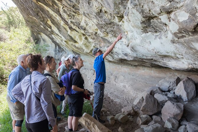 Clarens San-traverse Slackpack - Day 3: Caves, waterfalls, ravines, and San paintings