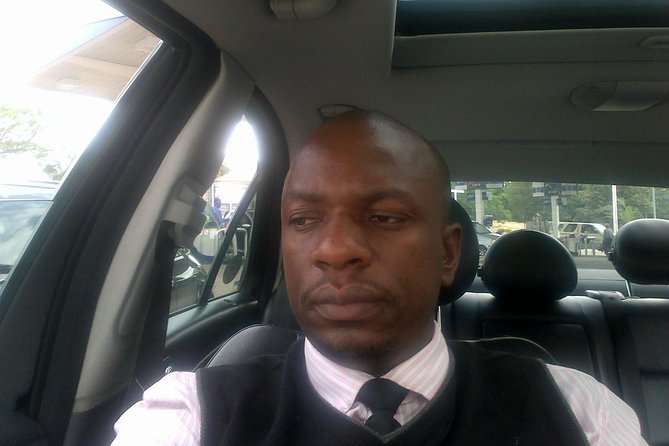 Comfort Private Airport Transfer: OR Tambo Airport (JNB) - Departures from Johannesburg and Pretoria
