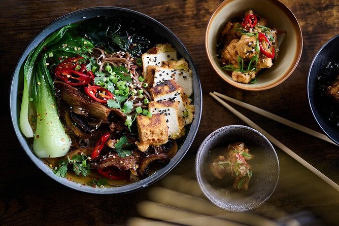 Culinary explorations: Flavors on a 3-Hour Food and Drink Tour. - Xhosa dishes and South African comfort food