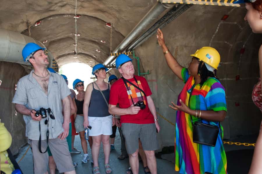 Cullinan Diamond Mine & Pretoria Full Day Tour - The morning pickup from Johannesburg
