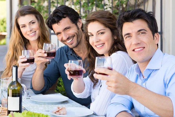 Customized Private Wine Tour - Oldenburg Vineyards starts the day with mountain scenery