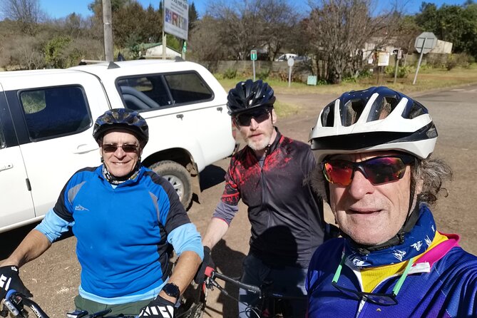 Cycling The Cradle of Humankind in Game Reserve - A guide who adjusts the pace