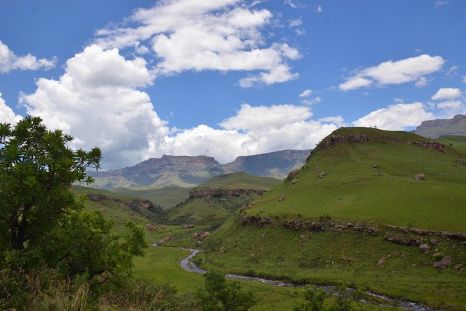 Drakensberg Giant's Castle Cave Art & Mandela Capture Site Tour from Durban - Walking to the Giants Castle cave art