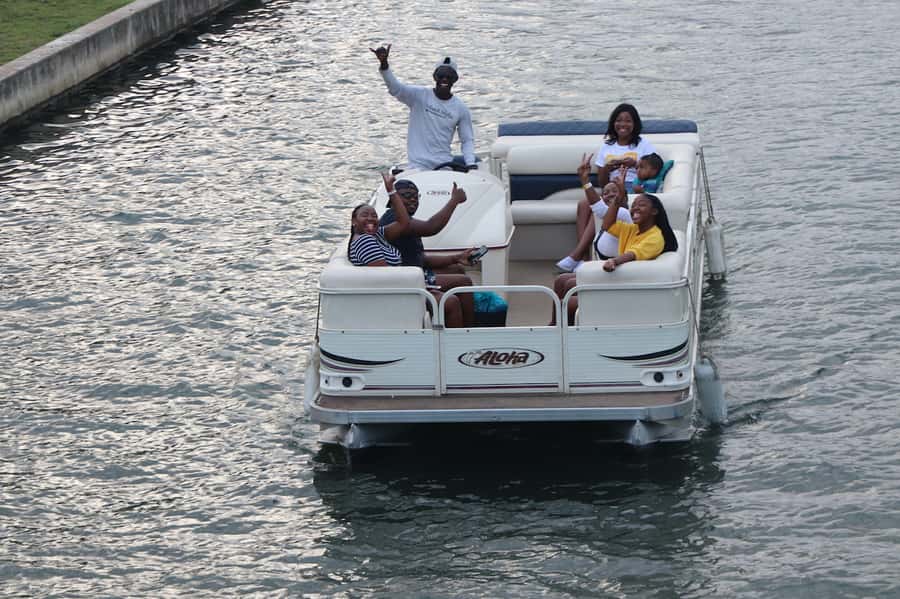 Durban Point Waterfront: Luxury Canal Boat Cruise - The 30-minute canal route