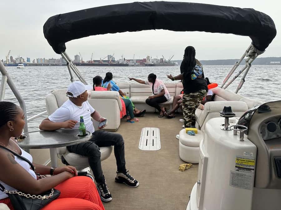Durban: Pontoon Boat Harbor Cruise - Key points to know before boarding