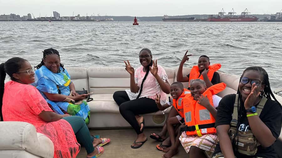 Durban: Pontoon Boat Harbor Cruise - Who should book this boat trip?