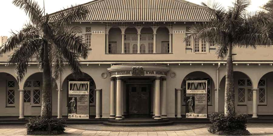 Durban: Top 10 City Sights and Walking Tour - uShaka Village Walk and the final coastal stop