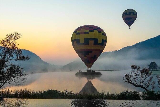 Exclusive Safari Flight - Watching the balloon take shape