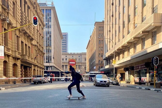 Exploring Johannesburg through Skateboarding - incl. skate lesson for beginners! - Safety, Skill Level, and Comfort