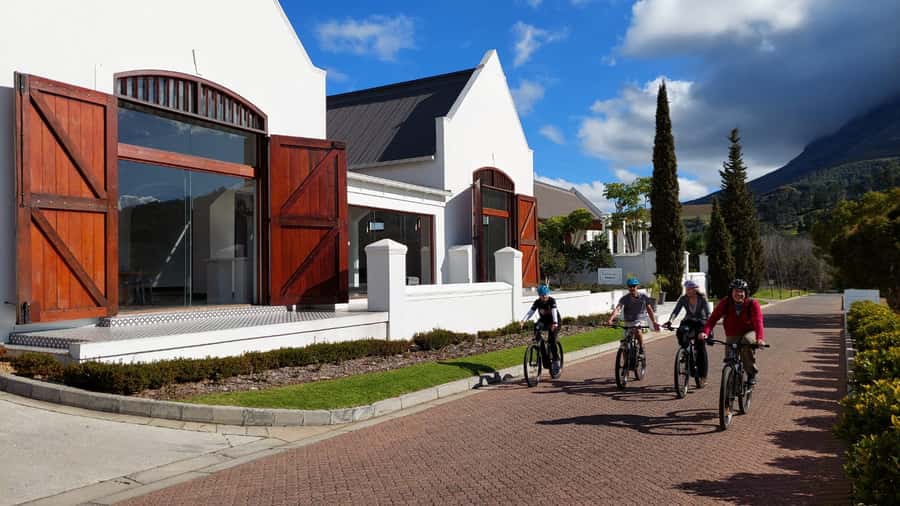 Franschhoek: E-bike Tour with Wine Tasting and Lunch - Is the $202 Price Fair?