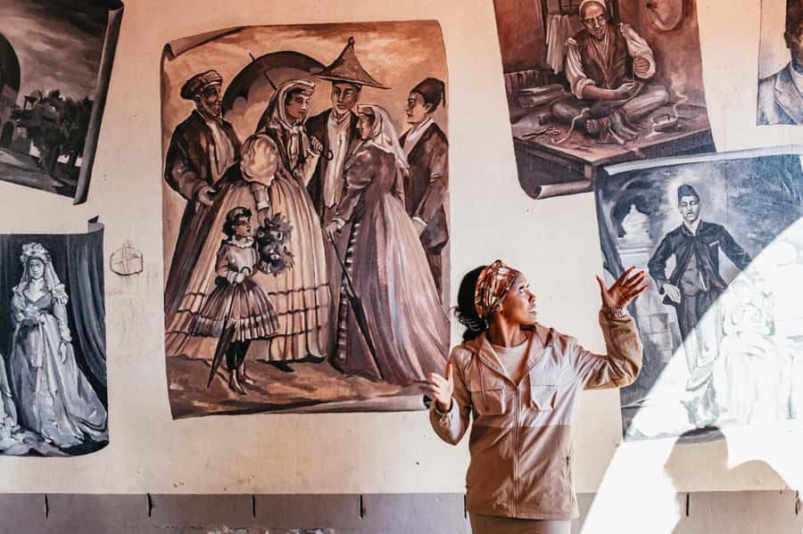 From Cape Town: Cape Peninsula & Boulders Penguin Beach Tour - Kalk Bay and Muizenberg close the coastal loop