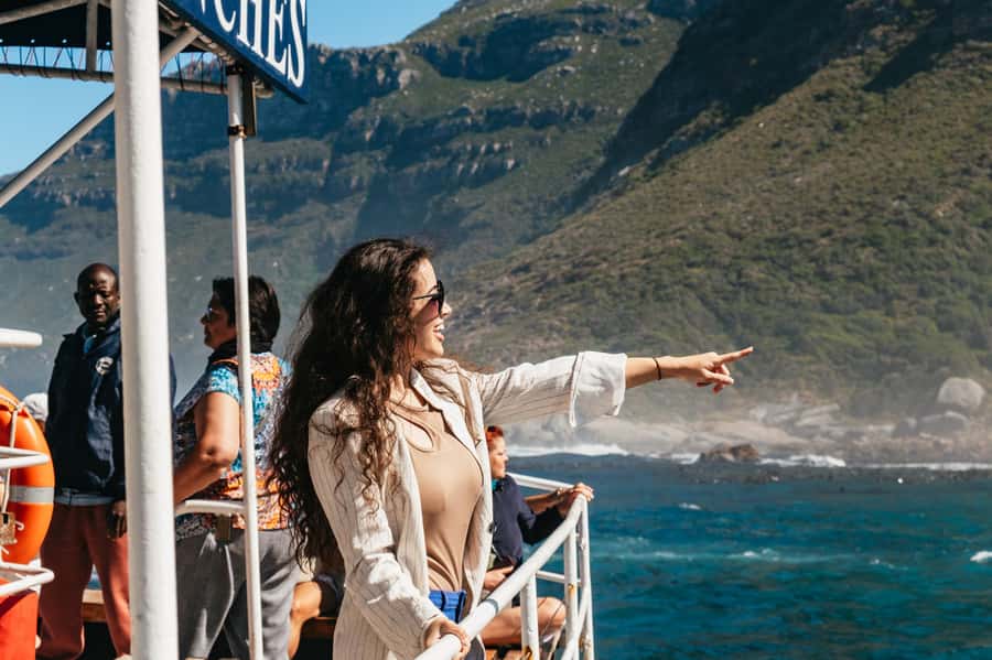 From Cape Town: Cape Peninsula & Boulders Penguin Beach Tour - Noordhoek Farm Village gives the schedule breathing room