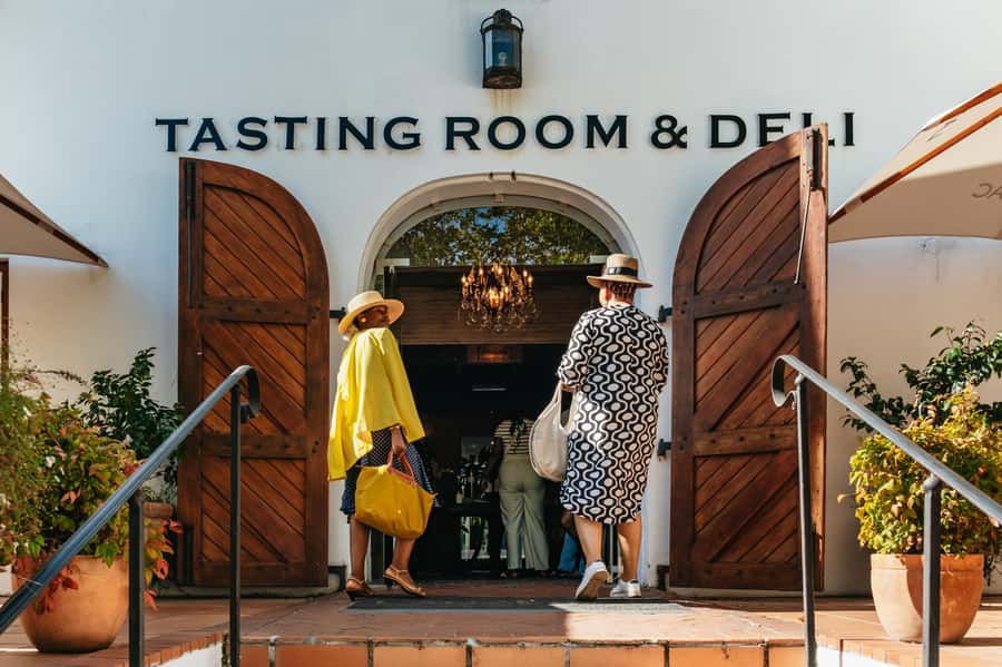 From Cape Town: Full Day Winelands Tour with wine tastings - The morning drive from Cape Town