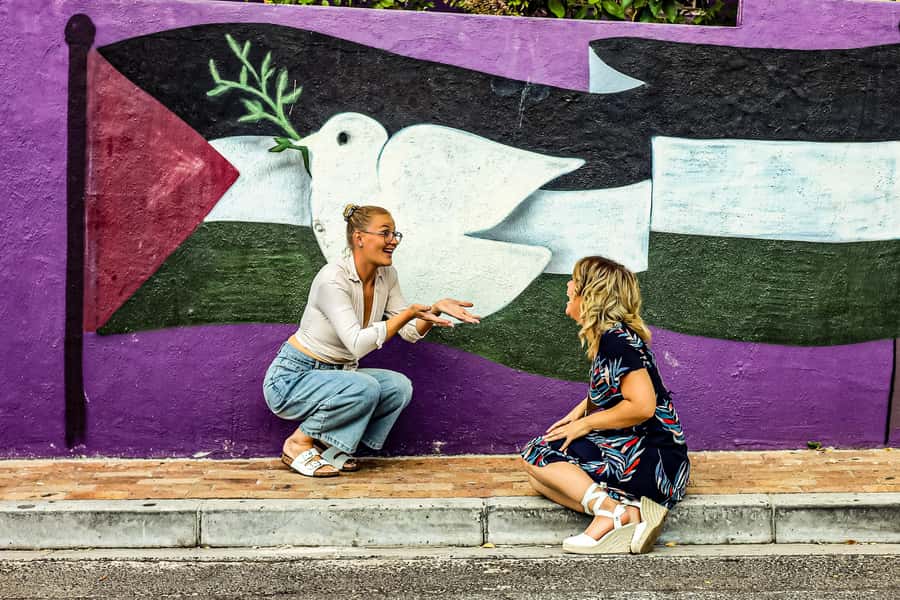 From Cape Town: Half-Day Boulders Beach and Penguins Tour - Boulders Beach: the main reason to book