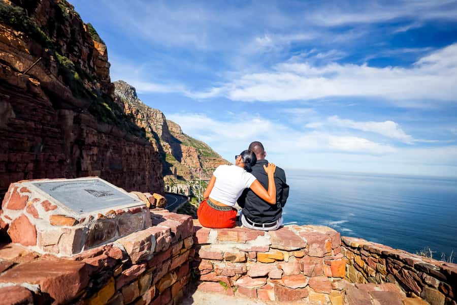 From Cape Town: Half-Day Boulders Beach and Penguins Tour - Bo-Kaap: a colorful start with real Cape Town context