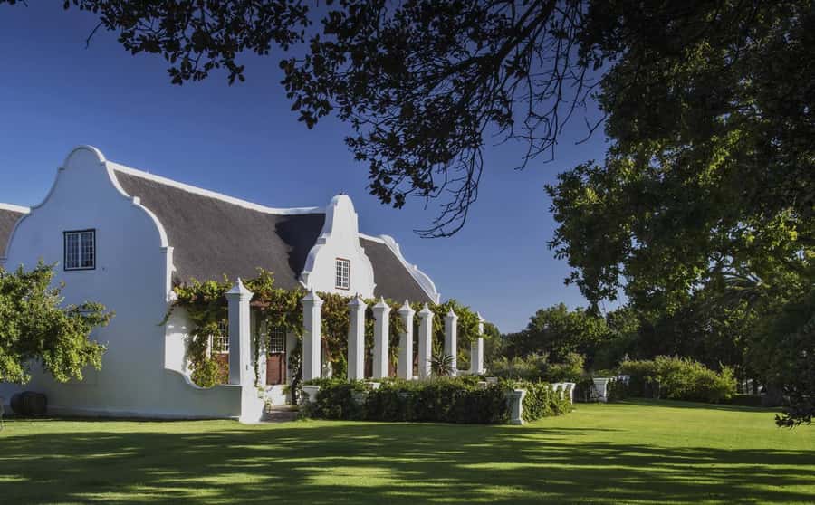 From Cape Town: Stellenbosch Four Estate Full-Day Wine Tour - What to pack and what to leave behind