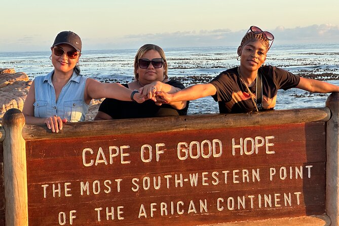 From Cape Town: Table Mountain, Cape of Good Hope & Penguins including Park Fees - Hout Bay and the optional Seal Island boat