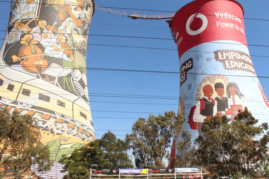 From Johannesburg: Pretoria, Soweto & Apartheid Museum Tour - What the $186 price includes