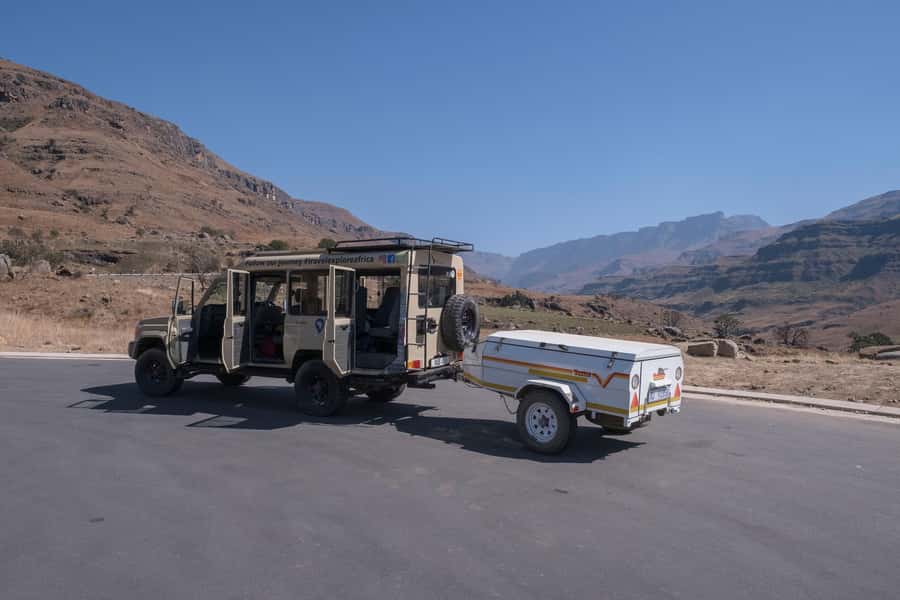 From Underberg: 4x4 Sani Pass Tour and Basotho Village Visit - Crossing the border into Lesotho