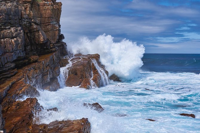 Full Day Cape Peninsula Tour in Private Car - Maiden’s Cove gives you the classic Camps Bay frame