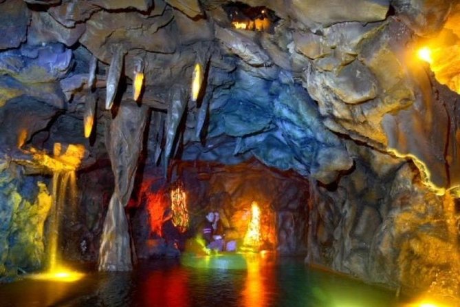 Full-Day Cradle of Humankind Guided Tour from Johannesburg or Pretoria - Origins Centre, the Monday alternative