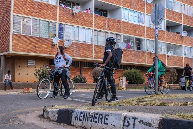 Full-day Johannesburg Bike Or Walking tour - With Transport - Choosing between the bike, walking, tuk-tuk, and e-scooter versions