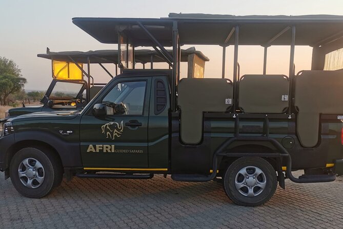 Full Day Kruger Park Wildlife Safari from Hoedspruit - The rest camp break and meal planning