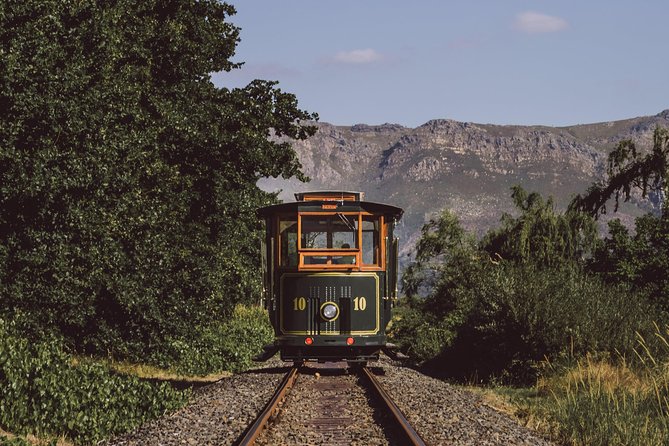 Full-Day Stellenbosch, Franschhoek and Paarl Wine Tasting Tour from Cape Town - The early road to Stellenbosch and Zevenwacht