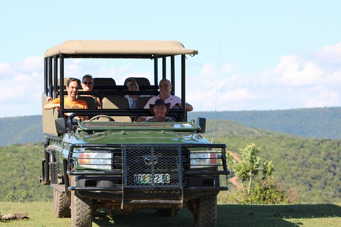 Giraffe Tracking 4x4 Safaris - Walking Quietly With the Giraffes