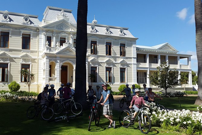 Guided Bike Tour of Stellenbosch - Botanic gardens, the Eerste River, and the university