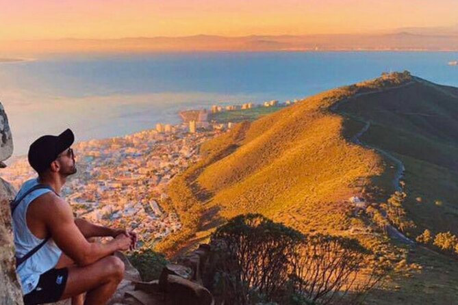 Guided Sunset/Sunrise Hike on Lions Head,Cape Town (Hotel Pickup) - Starting before dawn or chasing the last light