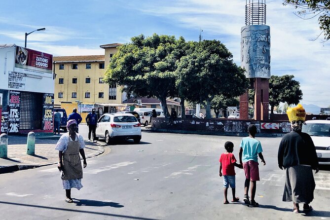 Half Day Cape Town Township Tour - How the guide shapes the morning