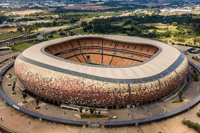 Half-Day Guided Tour of Johannesburg and Soweto Township - Two hours through Soweto, not just a drive-by