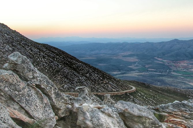 Half-Day Swartberg Pass PRIVATE Tour (including lunch & transfer - Oudtshoorn) - Who gets the best value from this tour?