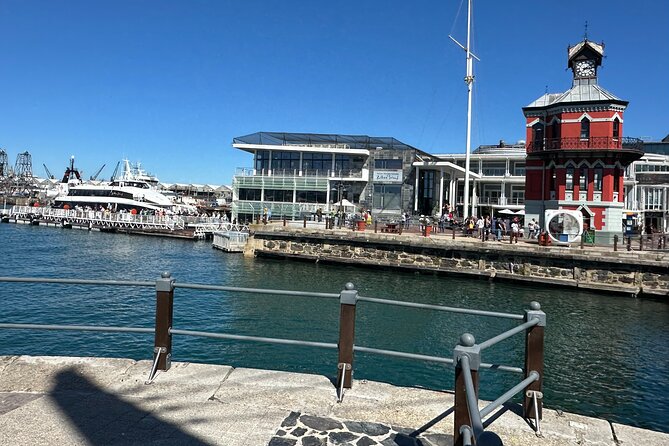Half-Day Tour to Robben Island with Reserved Tickets. - How the Group Size Shapes the Day