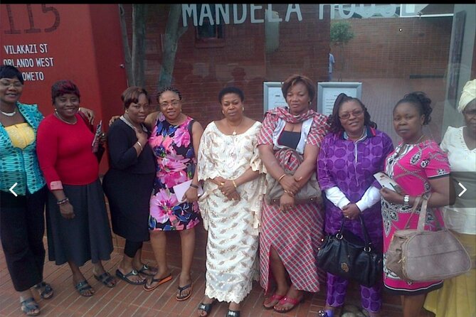 Half Guided Day Tour of Soweto And Apartheid Museum - What the guide adds, and what the guide does not do